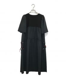 BLUE LABEL CRESTBRIDGE（ブルーレーベルクレストブリッジ）の古着「ライトトロクリアティアードドレス」｜ブラック