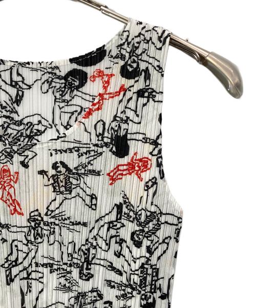 PLEATS PLEASE（プリーツプリーズ）PLEATS PLEASE (プリーツプリーズ) プリーツデザインブラウス ホワイト サイズ:3の古着・服飾アイテム