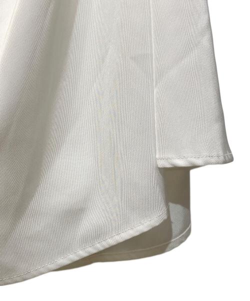 UN3D.（アンスリード）UN3D. (アンスリード) KNIT COMBI N/S OP ホワイト サイズ:36の古着・服飾アイテム