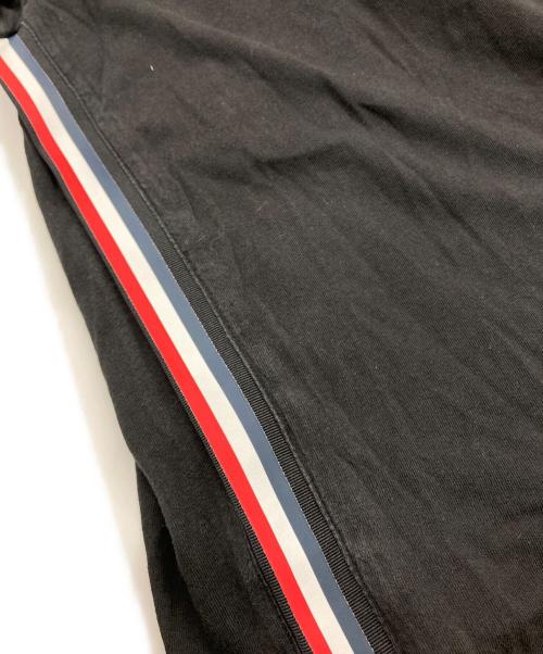 MONCLER（モンクレール）MONCLER (モンクレール) プリントSS TSHIRT/H10918C00038 ブラック サイズ:Mの古着・服飾アイテム