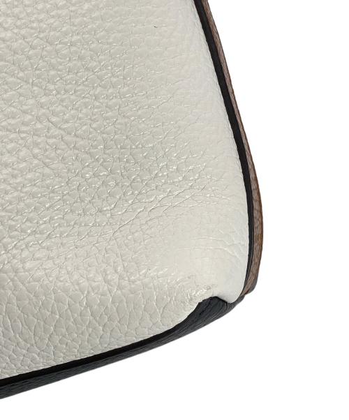 FURLA（フルラ）FURLA (フルラ) NET MINI ブラック×ホワイトの古着・服飾アイテム