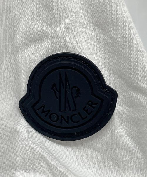 MONCLER（モンクレール）MONCLER (モンクレール) ロゴグラフィック Tシャツ ホワイト サイズ:Mの古着・服飾アイテム