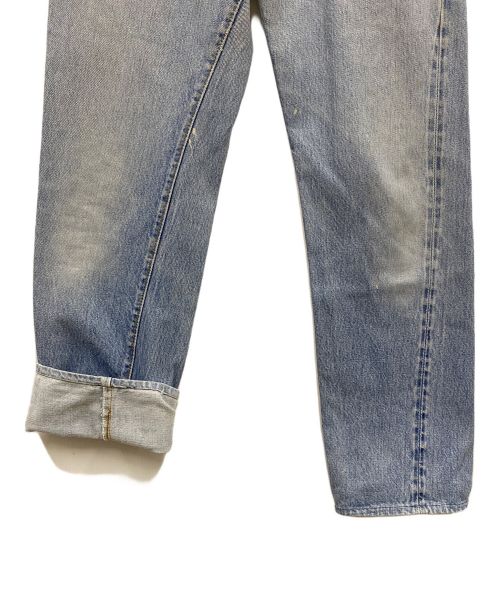 LEVI'S（リーバイス）LEVI'S (リーバイス) ヴィンテージデニムパンツ/ボタン裏6/ ポケットチェーンステッチ /収縮率10％ /赤耳 ブルー サイズ:ケアタグ印字薄れの為、サイズ不明の古着・服飾アイテム