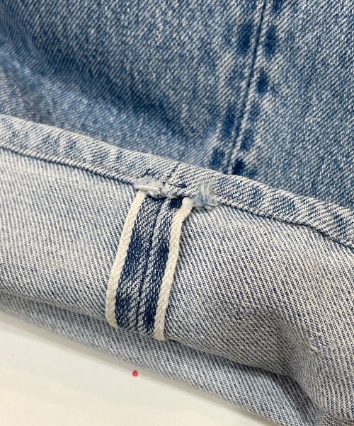 LEVI'S（リーバイス）LEVI'S (リーバイス) ヴィンテージデニムパンツ/ボタン裏6/ ポケットチェーンステッチ /収縮率10％ /赤耳 ブルー サイズ:ケアタグ印字薄れの為、サイズ不明の古着・服飾アイテム