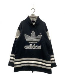 adidas（アディダス）の古着「オーバーサイズロゴスウェット」｜ブラック