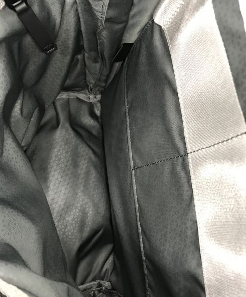 TUMI（トゥミ）TUMI (トゥミ) Tahoe Nottaway Backpack/リュック/バックパック/135555 1596 798676NVY ブルーの古着・服飾アイテム