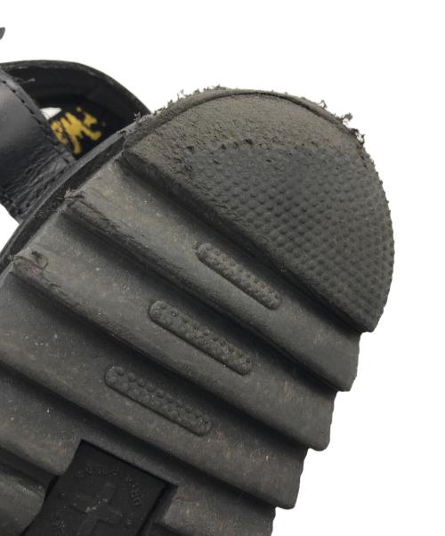 Dr.Martens（ドクターマーチン）Dr.Martens (ドクターマーチン) ベルトサンダル ブラック サイズ:38の古着・服飾アイテム