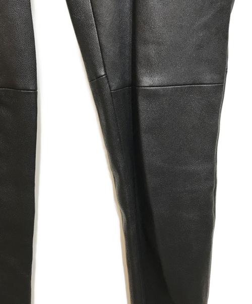 H BEAUTY&YOUTH（エイチ ビューティー&ユース）H BEAUTY&YOUTH (エイチ ビューティー&ユース) LEATHER SLIM PANTS ブラック サイズ:36の古着・服飾アイテム