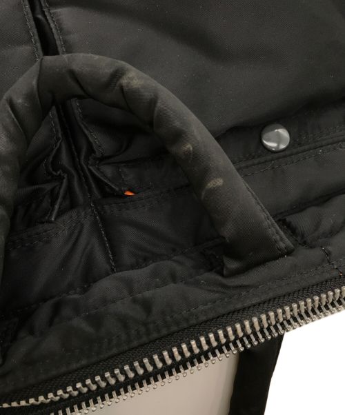 PORTER（ポーター）PORTER (ポーター) TANKER SHORT HELMETBAG/622-78330 ブラックの古着・服飾アイテム