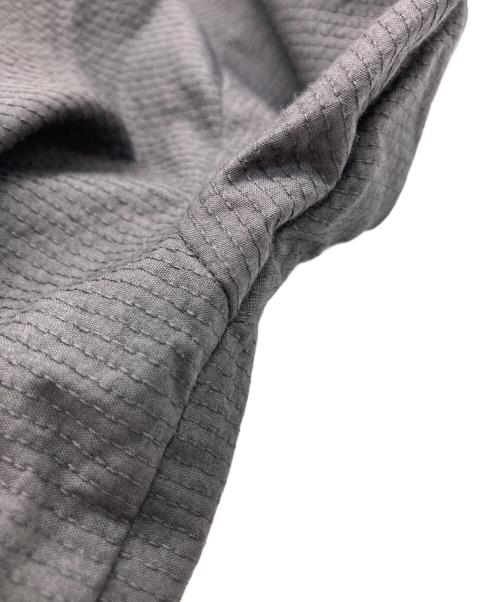 BEARDSLEY（ビアズリー）BEARDSLEY (ビアズリー) シアサッカープルオーバーブラウス グレー サイズ:freeの古着・服飾アイテム