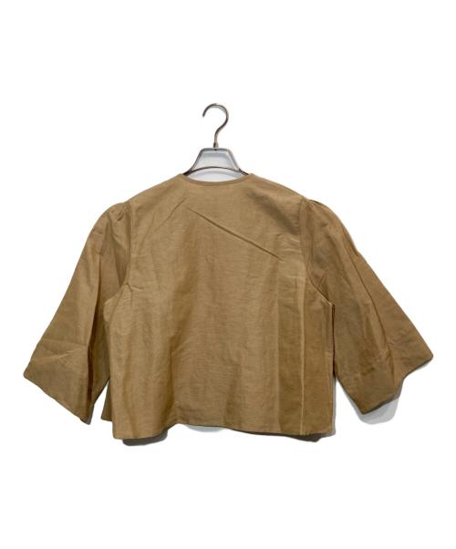 ebure（エブール）EBURE (エブール) ドライグログラン ノーカラーブラウス ベージュ サイズ:38の古着・服飾アイテム