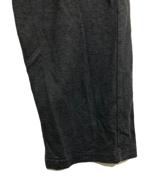 nestrobe confect（ネストローブ コンフェクト）nestrobe confect (ネストローブ コンフェクト) リネンインレー 2タックイージートラウザーズ ブラック サイズ:3の古着・服飾アイテム