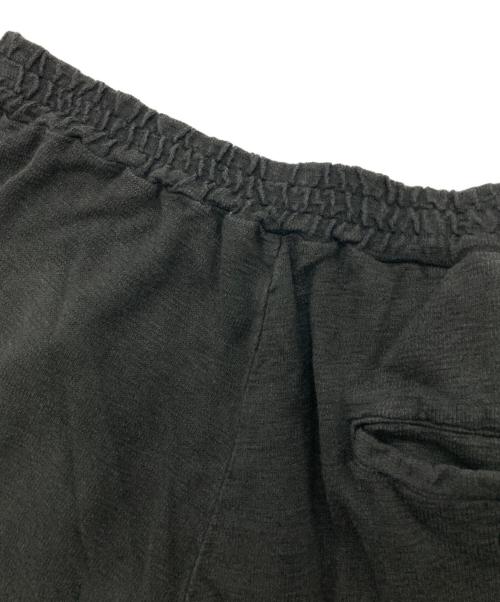 nestrobe confect（ネストローブ コンフェクト）nestrobe confect (ネストローブ コンフェクト) リネンインレー 2タックイージートラウザーズ ブラック サイズ:3の古着・服飾アイテム