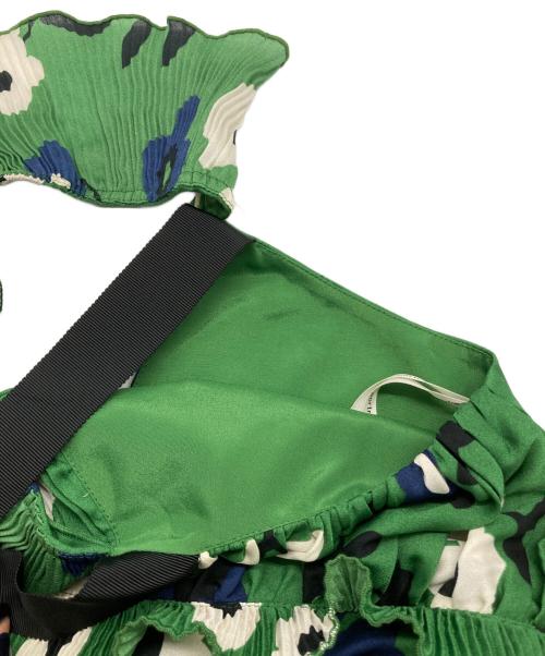 SELF PORTRAIT（セルフ ポートレイト）SELF PORTRAIT (セルフ ポートレイト) ノースリーブワンピース グリーン サイズ:8の古着・服飾アイテム