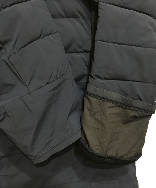 THE NORTH FACE（ザ ノース フェイス）THE NORTH FACE (ザ ノース フェイス) Hybrid Red Run Hoodie/NY81774/ダウンジャケット ネイビー サイズ:Ｍの古着・服飾アイテム