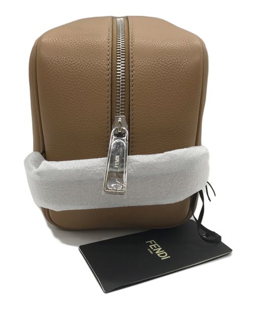 FENDI（フェンディ）FENDI (フェンディ) Cuoio Romano Travel Kit/7AS378 ASLN ベージュの古着・服飾アイテム