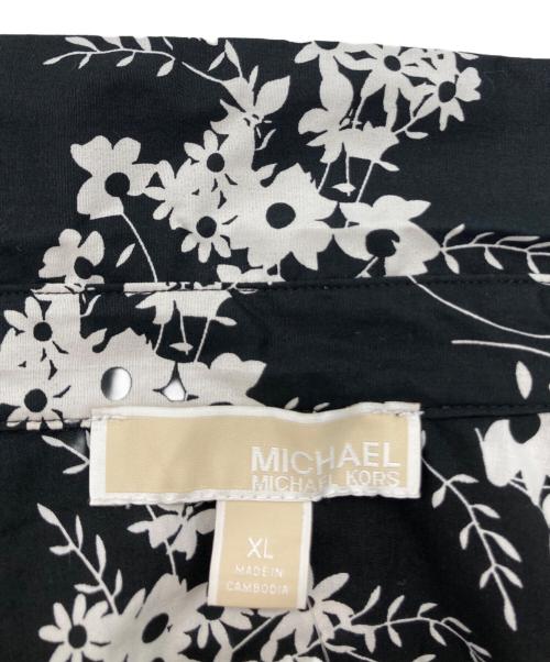 MICHAEL KORS（マイケル・コース）MICHAEL KORS (マイケルコース) 総柄シャツ ホワイト×ブラック サイズ:XLの古着・服飾アイテム
