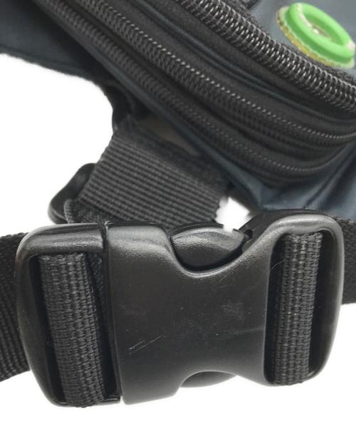 OLD GAP（オールドギャップ）OLD GAP (オールドギャップ) 00sギミックショルダーバッグ ネイビーの古着・服飾アイテム