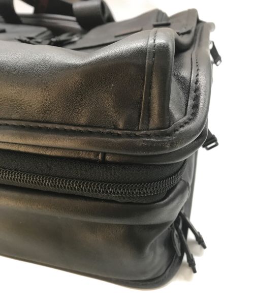 TUMI（トゥミ）TUMI (トゥミ) エクスパンダブル・オーガナイザー・ラップトップ・ブリーフ ブラックの古着・服飾アイテム
