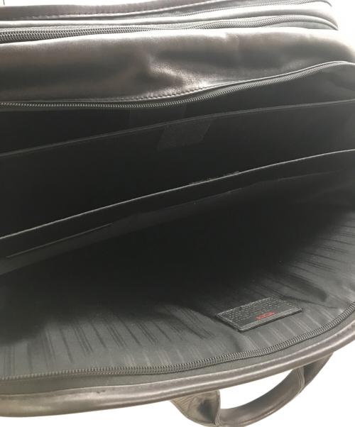 TUMI（トゥミ）TUMI (トゥミ) エクスパンダブル・オーガナイザー・ラップトップ・ブリーフ ブラックの古着・服飾アイテム