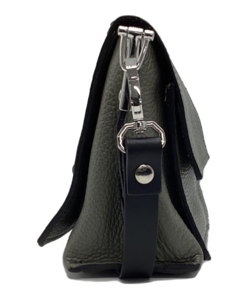 REBELLE（レベル）REBELLE (レベル) レザーショルダーバッグ オリーブの古着・服飾アイテム