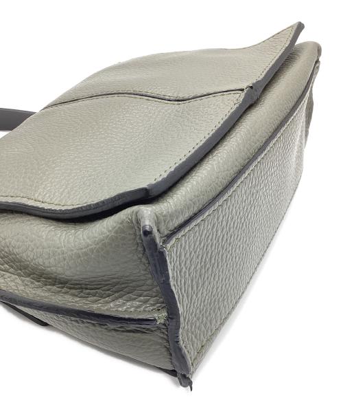 REBELLE（レベル）REBELLE (レベル) レザーショルダーバッグ オリーブの古着・服飾アイテム