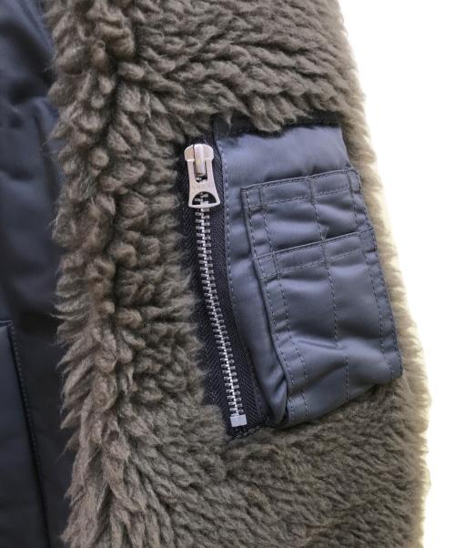 sacai（サカイ）sacai (サカイ) カラーブロック フーデッドジャケット/23-03220M グレーオリーブ サイズ:1の古着・服飾アイテム