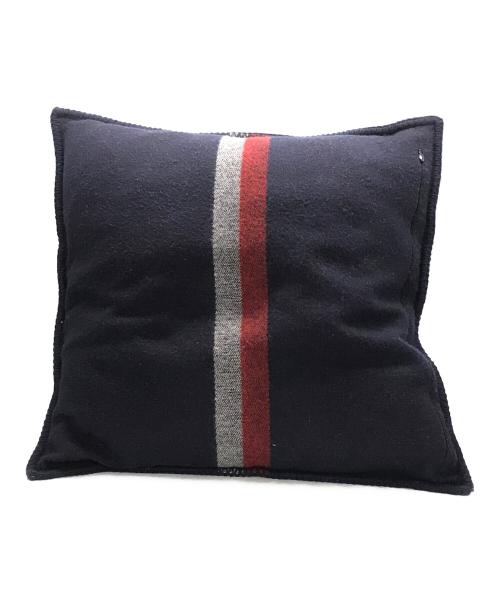 LOUIS VUITTON（ルイ ヴィトン）LOUIS VUITTON (ルイ ヴィトン) カシミヤ混クッション ネイビーの古着・服飾アイテム