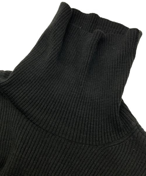 BLUE LABEL CRESTBRIDGE（ブルーレーベルクレストブリッジ）BLUE LABEL CRESTBRIDGE (ブルーレーベルクレストブリッジ) ドッキングワンピース ブラック×ベージュ サイズ:38の古着・服飾アイテム