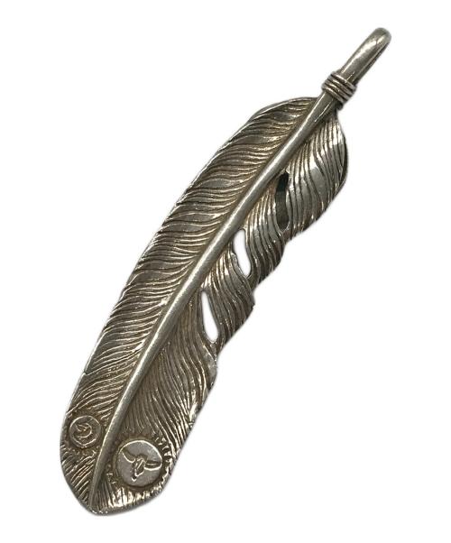 Tady & King（タディアンドキング）Tady & King (タディアンドキング) ハートフェザーペンダントトップ シルバーの古着・服飾アイテム