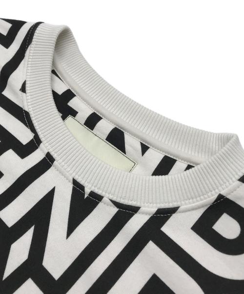 FENDI（フェンディ）FENDI (フェンディ) MARC JACOBS (マーク ジェイコブス) 総柄クルーネックスウェット/FY3938 AM14 ホワイト×ブラック サイズ:Mの古着・服飾アイテム