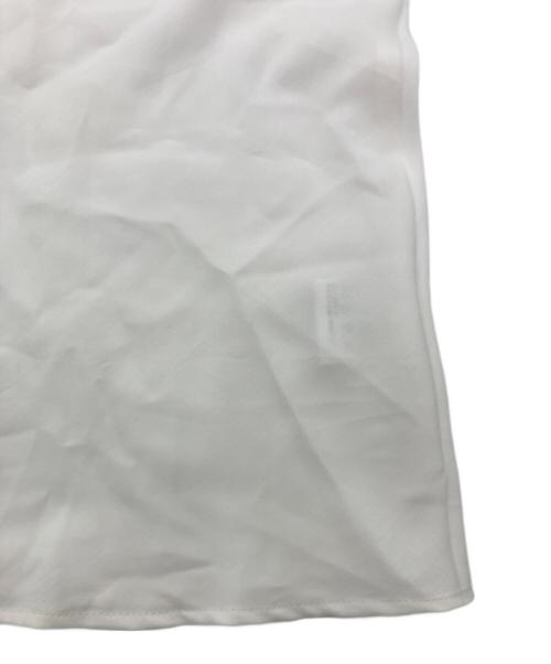 BLUE LABEL CRESTBRIDGE（ブルーレーベルクレストブリッジ）BLUE LABEL CRESTBRIDGE (ブルーレーベルクレストブリッジ) 花柄チェックワンピース ベージュ サイズ:36の古着・服飾アイテム