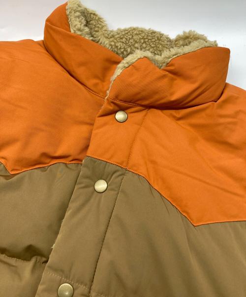 Patagonia（パタゴニア）Patagonia (パタゴニア) リバーシブル・ビビー・ダウン・ベスト ベージュ×オレンジ サイズ:下記参照の古着・服飾アイテム