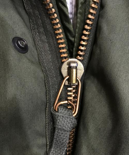 US ARMY（ユーエスアーミー）US ARMY (ユーエスアーミー) M-65ライナー付モッズコート/8415-00-782-3219 カーキ サイズ:LARGEの古着・服飾アイテム