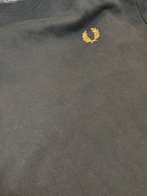 FRED PERRY（フレッドペリー）FRED PERRY (フレッドペリー) Crew Neck Sweatshirt/M7535 ネイビー サイズ:SIZE Mの古着・服飾アイテム
