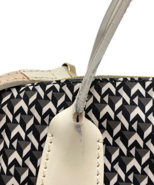 ROBERTA PIERI（ロベルタピエリ）ROBERTA PIERI (ロベルタピエリ) 2WAYバッグ グレーの古着・服飾アイテム