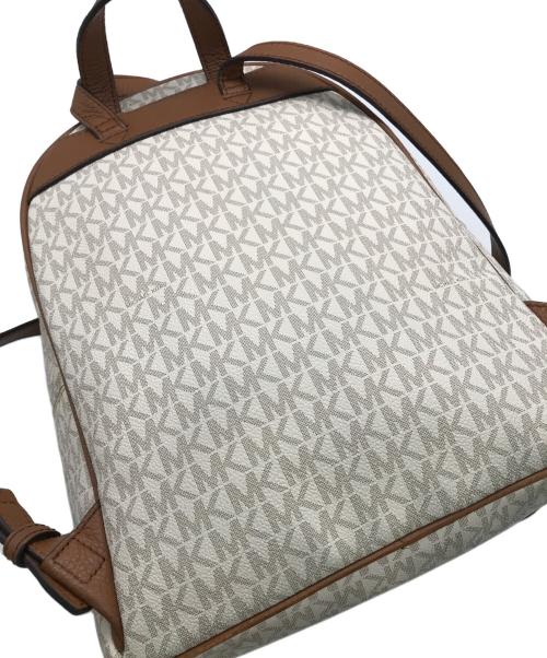MICHAEL KORS（マイケル・コース）MICHAEL KORS (マイケルコース) ABBEY BACKPACK/35F8GAYB2B ホワイト×ブラウンの古着・服飾アイテム