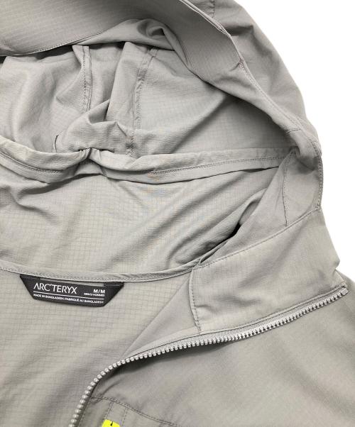 ARC'TERYX（アークテリクス）ARC'TERYX (アークテリクス) Squamish Hoody/25172-121320 グレー サイズ:Mの古着・服飾アイテム