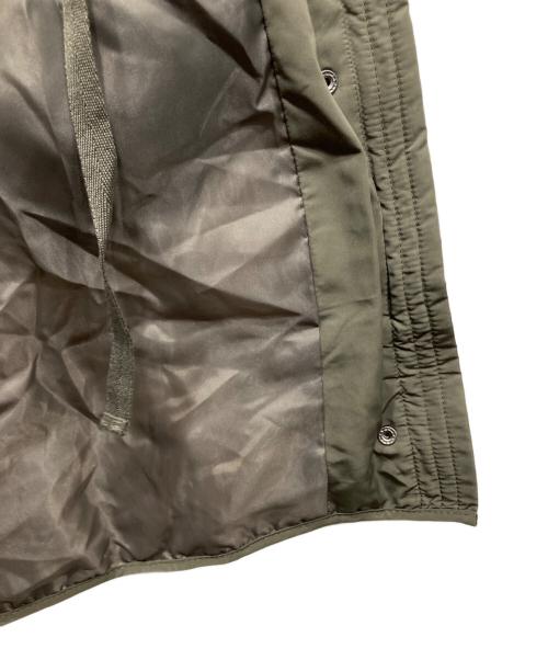 URBAN RESEARCH（アーバンリサーチ）URBAN RESEARCH (アーバンリサーチ) キルティングドロストダウンコート カーキ サイズ:freeの古着・服飾アイテム