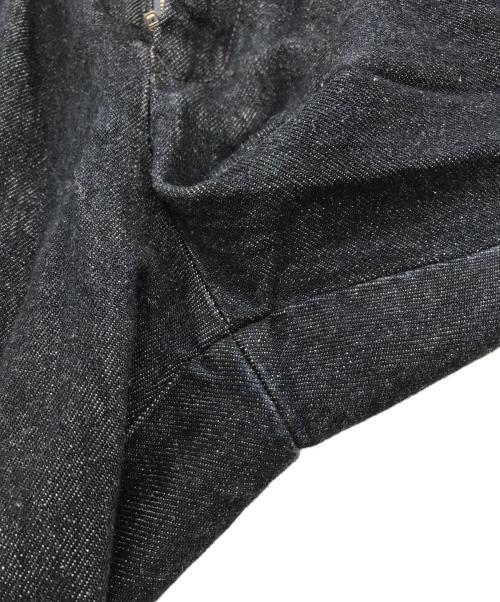 FARAH（ファーラー）FARAH (ファーラー) Two-tuck WIde Tapered Pants/FR0202-M4008 インディゴ サイズ:32の古着・服飾アイテム