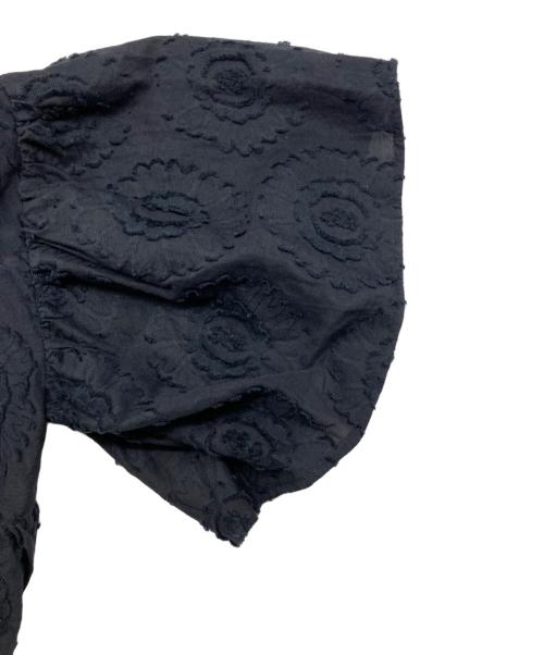 TOMORROW LAND collection（トゥモローランドコレクション）TOMORROW LAND collection (トゥモローランドコレクション) サンフラワージャカード ラッフルスリーブブラウス ネイビー サイズ:36の古着・服飾アイテム