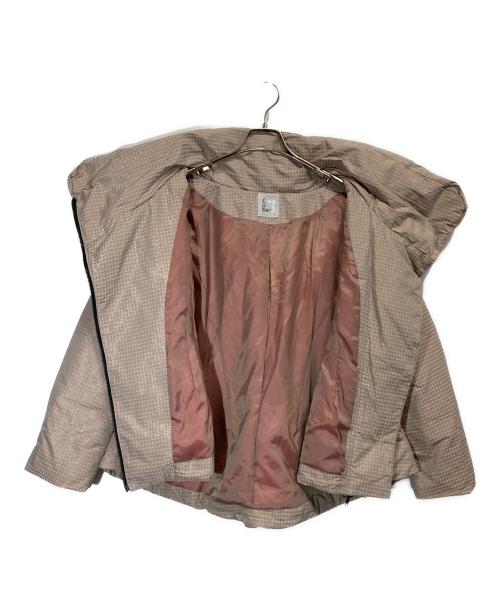 Cube-Cube（キューブ キューブ）CUBE-CUBE (キューブ キューブ) ダウンジャケット ベージュ サイズ:SIZE 40の古着・服飾アイテム