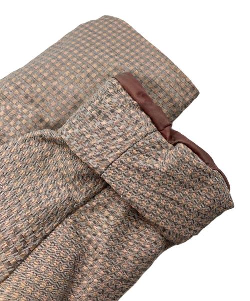 Cube-Cube（キューブ キューブ）CUBE-CUBE (キューブ キューブ) ダウンジャケット ベージュ サイズ:SIZE 40の古着・服飾アイテム