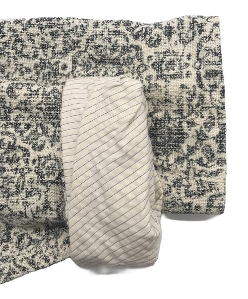 BEARDSLEY（ビアズリー）BEARDSLEY (ビアズリー) ジャガードノーカラーコート アイボリー×ブラック サイズ:FREEの古着・服飾アイテム