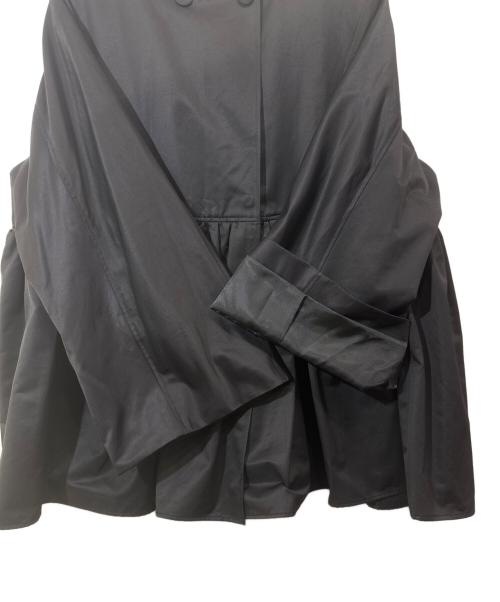 23区（ニジュウサンク）23区 (ニジュウサンク) 【VERYコラボ/撥水加工】グロッシーツイル アウター ブラック サイズ:38の古着・服飾アイテム