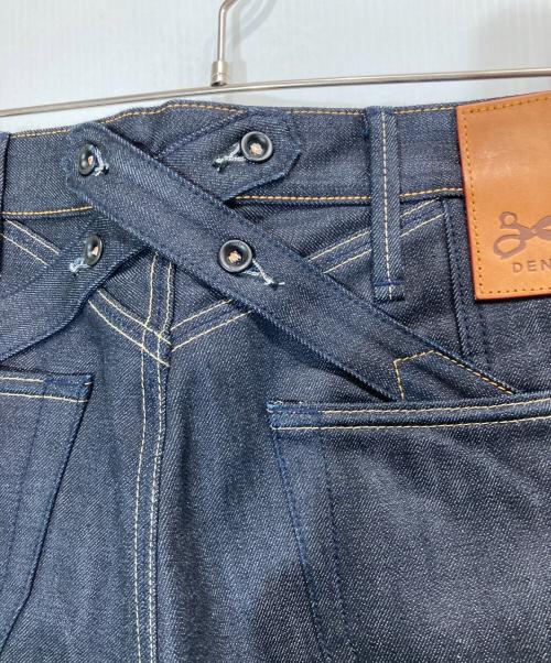 Denham（デンハム）Denham (デンハム) CROSSBACK CARROT FIT PANTS インディゴ サイズ:78.5cm (W31)の古着・服飾アイテム