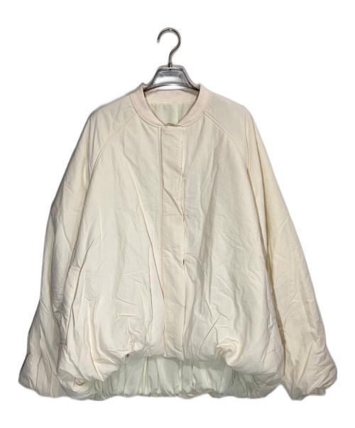 AKTE（アクテ）AKTE (アクテ) ライトパディングバルーンブルゾン ホワイト サイズ:freeの古着・服飾アイテム