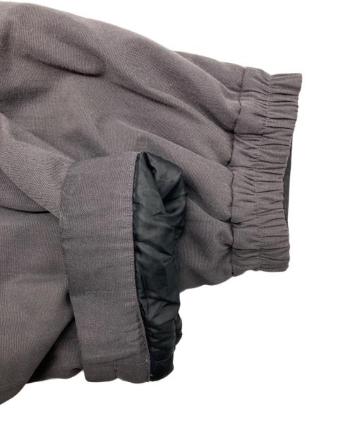 YOKE（ヨーク）YOKE (ヨーク) MILITARY PADDED JACKET グレー サイズ:3の古着・服飾アイテム