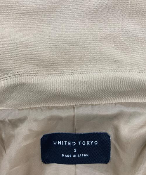 UNITED TOKYO（ユナイテッドトーキョー）UNITED TOKYO (ユナイテッドトーキョー) リバーストレンチコート ベージュ サイズ:2の古着・服飾アイテム