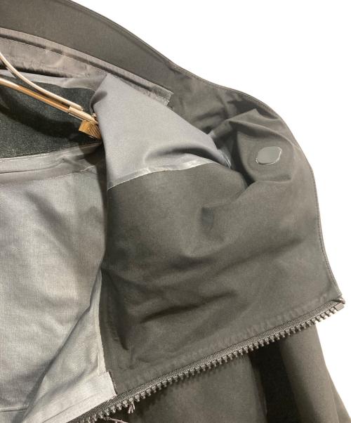 ARC'TERYX（アークテリクス）ARC'TERYX (アークテリクス) Beta SV Jacket ブラック サイズ:Sの古着・服飾アイテム
